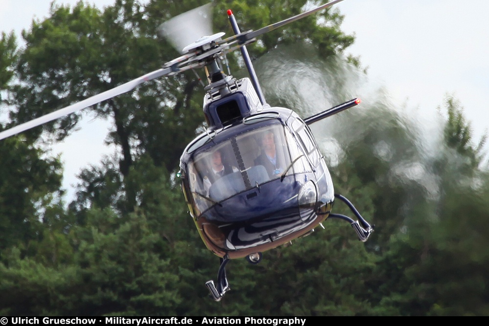 Eurocopter AS-350B-2 Ecureuil