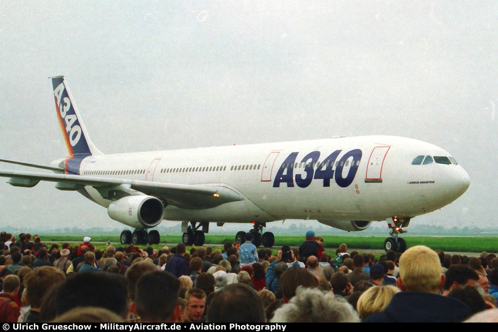 Airbus A340-311 (F-WWAI)