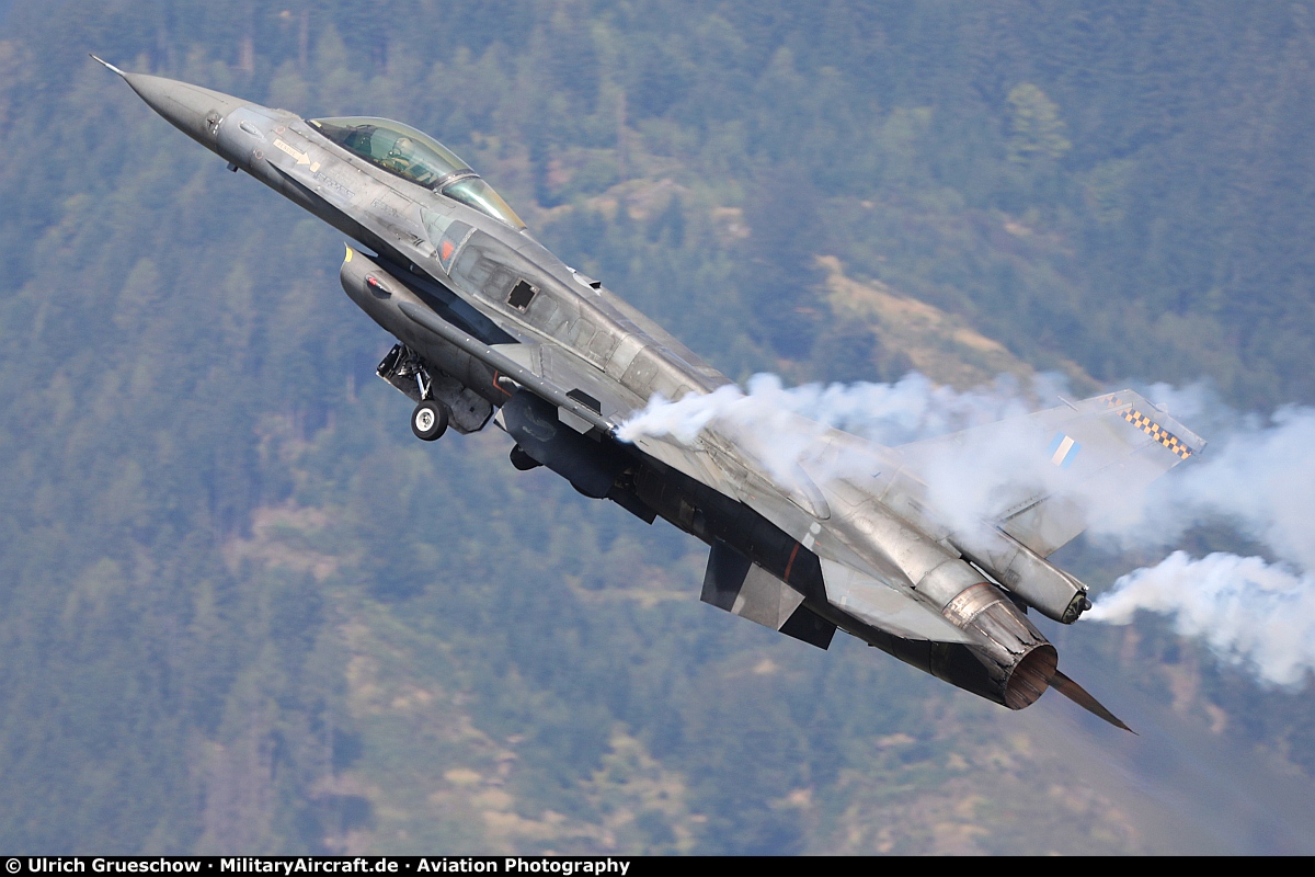 Lockheed Martin F-16CJ Fighting Falcon (534)