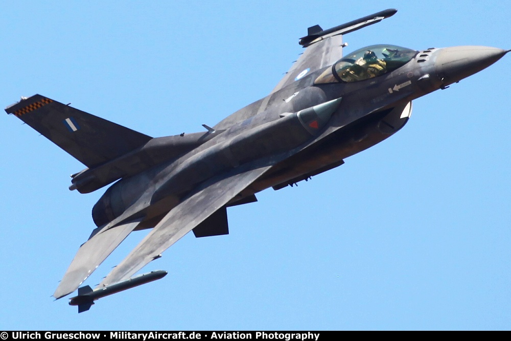 Lockheed Martin F-16CJ Fighting Falcon