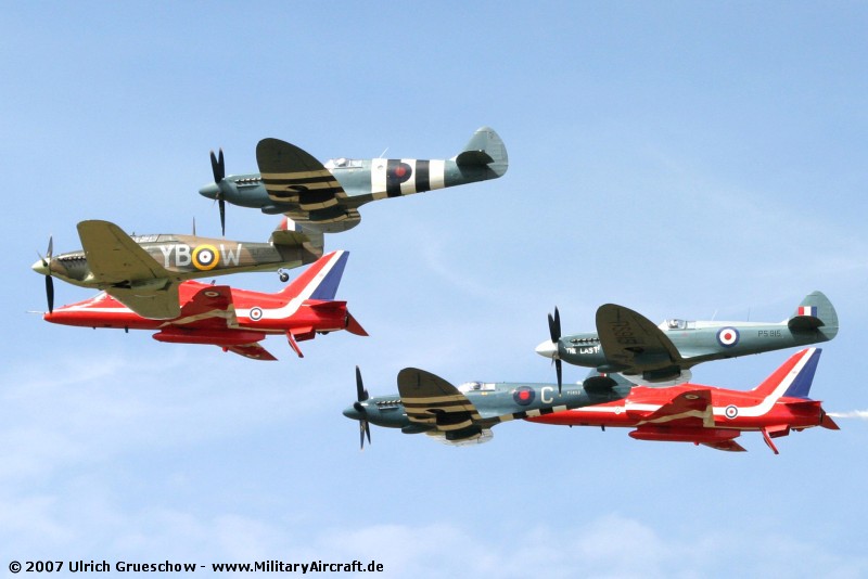 Spitfire & Red Arrows