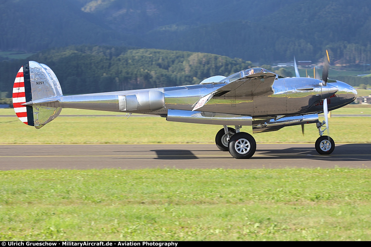 Lockheed P-38L Lightning