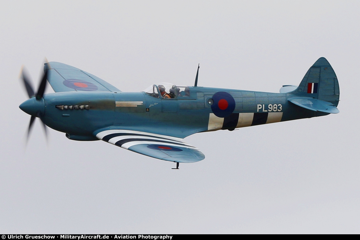 Supermarine 365 Spitfire PR11
