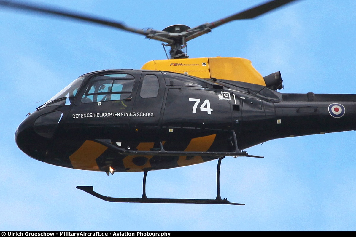 Eurocopter AS-350BB Squirrel HT.1