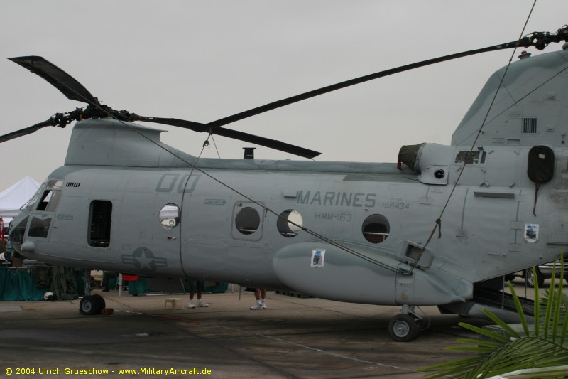 Aircraft Photo of 154040, Boeing Vertol CH-46E Sea Knight