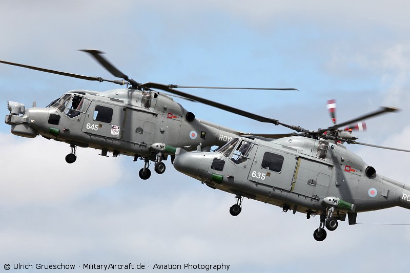 Black Cats - Royal Navy Helicopter Display Team